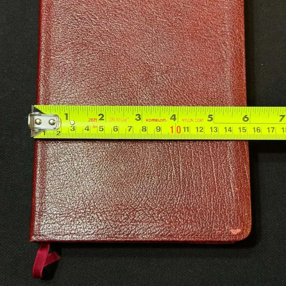 Thomas Nelson Giant Print Bible New American Standard Leather 526BG